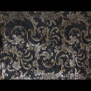 Large Demask LuLaRoe Amelia